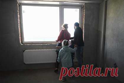 Россиян предупредили о риске ипотечных каникул. Риск кредитных каникул при выплате ипотеки состоит в том, что после окончания отсрочки из-за начисления процентов может увеличиться ежемесячный платеж. Об этом россиян предупредил руководитель департамента страхования и экономики социальной сферы Финансового университета Александр Цыганов.