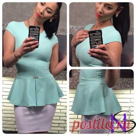 Костюм Миленка цвет по блузе.р: 42,44,46
ткань: трикотаж 
длина изделия: кофта - 64 см; юбка - 46 см
цвета: белая кофта - ментол юбка, ментол кофта - белая юбка, розовая кофта - ментол юбка