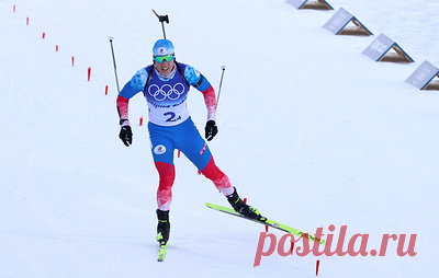 Биатлонист Латыпов столкнулся с травлей в соцсетях после эстафеты на Олимпиаде. В эстафете россиянин допустил пять промахов и пробежал два штрафных круга