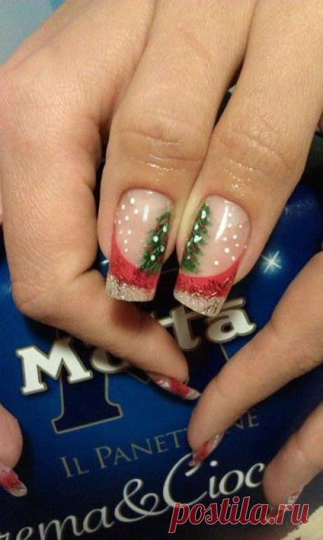 Идея новогоднего маникюра
