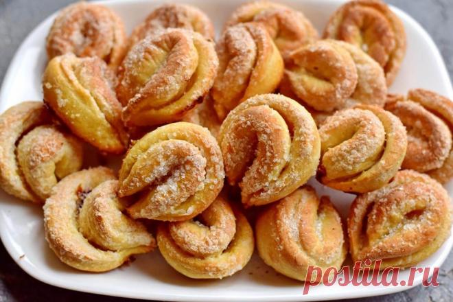 Сахарное печенье на кефире