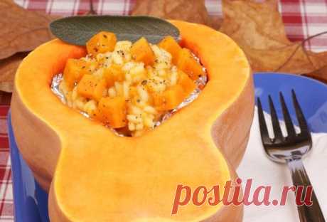 5 бесподобно вкусных и оригинальных блюд из тыквы Тыкву не случайно называют королевой огородных овощей: она – большая, красивая, ярко-оранжевая, необычайно вкусная, богатая всевозможными витаминами и простая в приготовлении. Эти блюда из тыквы точно…