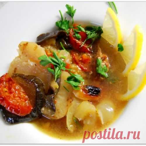 а ля Плакия (курица, тушённая в овощном маринаде по-болгарски)