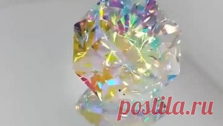 Наноглоу. (Дихроичное ювелирное стекло). 58.8 карата. 24.2/22.3 мм.