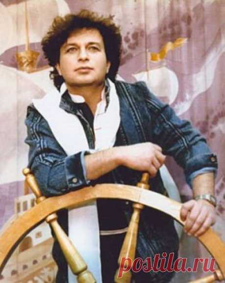 Аркадий Хоралов