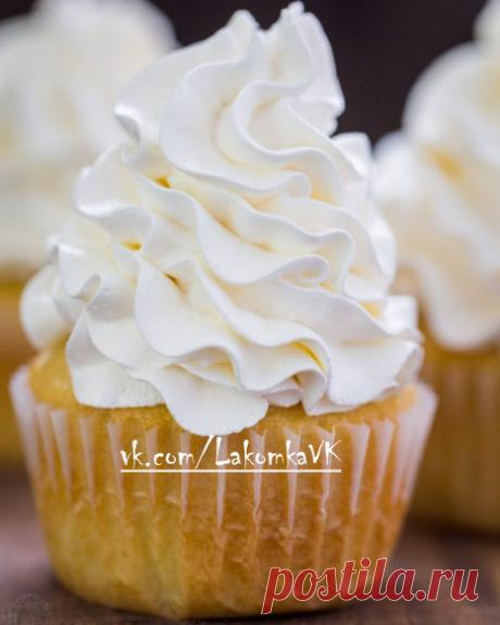 Популярные рецепты белкового крема.