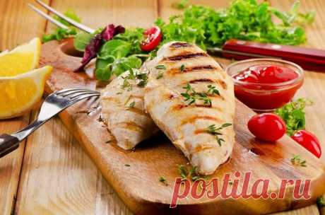 25 продуктов, которые можно съесть ночью и не навредить фигуре