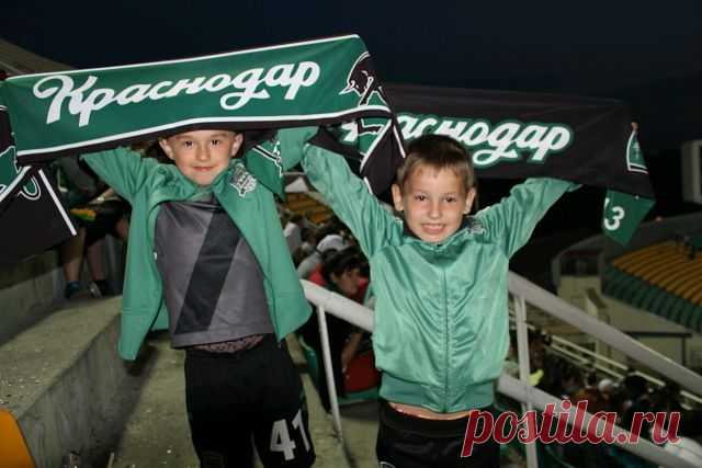 болельщики