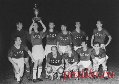 Сборная СССР – чемпион Европы! / Назад в СССР / Back in USSR