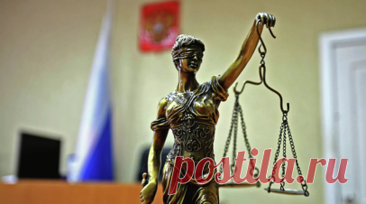 Суд арестовал протаранившего в Екатеринбурге автомобили водителя Porsche. Суд в Екатеринбурге арестовал протаранившего автомобили водителя Porsche Cayenne. Читать далее