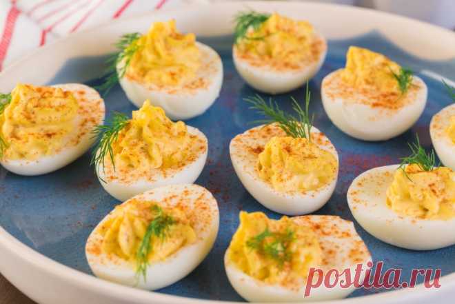 Фаршированные яйца на любой вкус: 17 самых простых вариантов приготовления. Аппетитная красота.