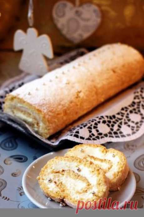 Творожный рулет &quot;Снегурочка&quot; - кулинарный рецепт