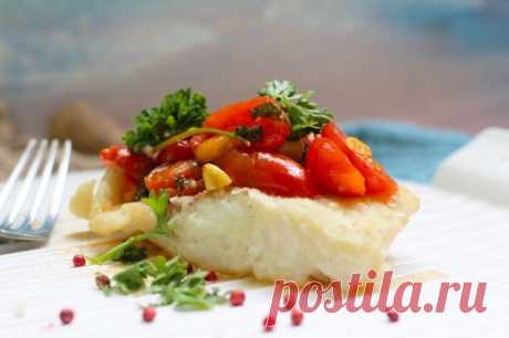 Минтай в сливках с помидорами черри в духовке — Д а ч а