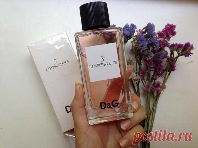 Туалетная вода DOLCE &#038;amp; GABBANA L’Imperatrice
Dolce & Gabbana L’Imperatrice — женская туалетная вода с цветочно-фруктовым ароматом и водными нотами. Она создана для женщин с сильным характером, харизмой и силой притяжения. Энергичная и экстравагантная — когда она появляется, все взгляды обращены на нее. Страстный аромат сочетает экзотические фрукты и соблазнительные цветы. Сочный аромат...
Читай дальше на сайте. Жми подробнее ➡