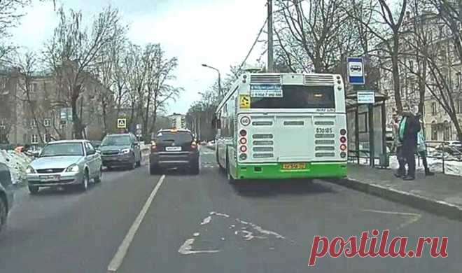 Юрист пояснил, что нужно сказать сотруднику ГИБДД, если тот хочет лишить вас прав за объезд... Если окажется, что нарушение есть, то нарушение водителя будет вынесено по части 3 указанной статьи. Также инспектору можно заявить ходатайство, чтобы он написал о выявленном недостатке на дороге.