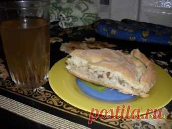 Пирог с рисом и солёными грибами