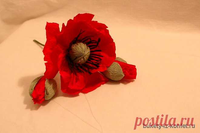 Мак из бумаги своими руками;  Букеты из конфет