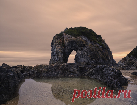 HH_04 Some rocks near Narooma. Horse Head perhaps?  Fuji X-T30 + XF14mm x 5 shot stack