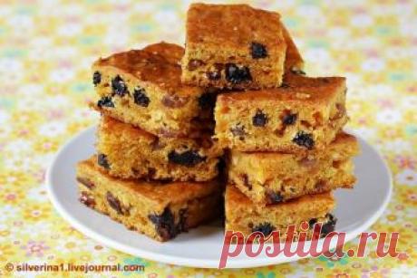 Постный морковно-апельсиновый кекс