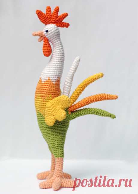 PDF Петушок-певец. FREE amigurumi crochet pattern. Бесплатный мастер-класс, схема и описание для вязания амигуруми крючком. Вяжем игрушки своими руками! Петух, петушок, cock, rooster, hahn, pau, coq, hanen, kohout, polla, gallo, kogut. #амигуруми #amigurumi #amigurumidoll #amigurumipattern #freepattern #freecrochetpatterns #crochetpattern #crochetdoll #crochettutorial #patternsforcrochet #вязание #вязаниекрючком #handmadedoll #рукоделие #ручнаяработа #pattern #tutorial #häkeln #amigurumis