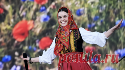 Куртукова выступит с хитом «Матушка» перед матчем Россия — Нигерия. Певица Татьяна Куртукова исполнит популярный хит «Матушка» перед матчем сборной России с командой Нигерии. Читать далее