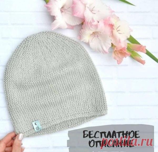Шапочка, связанная поперек платочной вязкой