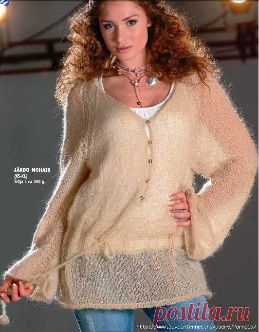 Пуловер из мохера.
