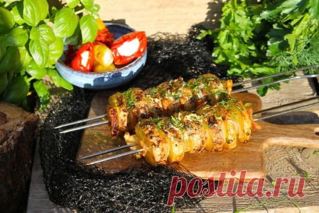 Картошка с салом на шампурах на мангале рецепт с фото пошагово - 1000.menu