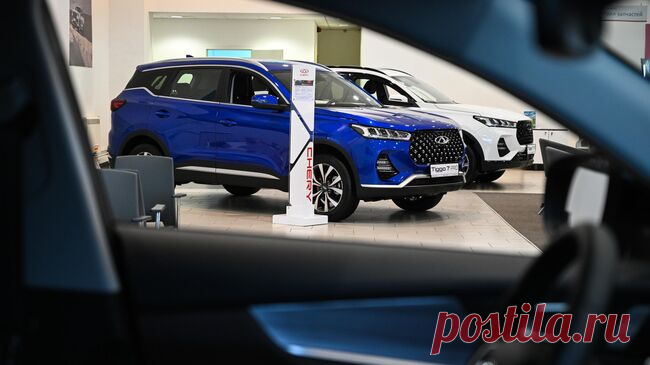 Число легковых автомобилей в России выросло почти до 53 миллионов