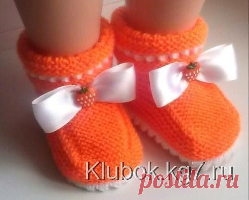 #вязание#крючком#спицами#схемы #вязание#крючком#спицами#схемы
Нарядные пинетки

Набираем 31 петлю (основная нить) 
1 ряд: 31 лицевая. 
2 ряд: 1 лиц, 1 добавляем, 14 лиц, 1 добавить, 1 лиц, 1 добавить, 14 лиц, 1 добавить, 1 лиц. 
3 ряд: 35 лиц. 
4 ряд: 2 лиц, 1 доб, 14 лиц, 1 доб, 3 лиц, 1 доб, 14 лиц, 1 добавить, 2 лиц. 
5 ряд: 39 лиц. 
6 ряд: 3 лиц, 1 доб, 14лиц, 1 доб, 5 лиц, 1доб. 14лиц, 1 доб, 3 лиц. 
7 ряд: 43 лиц. 
8 ряд: 4 лиц, 1 доб, 14 лиц, 1доб, 7 лиц, 1доб, 14ли...