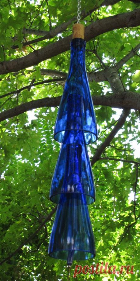 (408) Wine Bottle Wind Chimes in Cobalt Blue