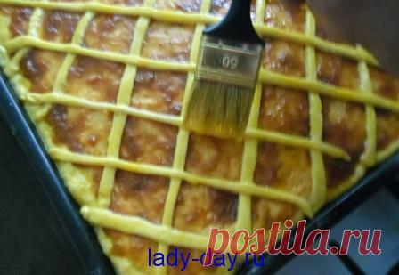 Пирог с повидлом и творогом из дрожжевого теста в духовке | Простые рецепты с фото