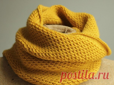 Красивый снуд интересным узором