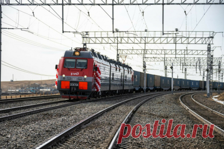 2021 март. В Забайкальском крае завершена электрификация железной дороги от Транссиба до границы с Китаем. Инвестиции ОАО «РЖД» в электрификацию участка Борзя — Забайкальск составили более 9,3 млрд рублей. Возвели контактную сеть (свыше 340 км развернутой длины), 2 тяговые подстанции и 4 автотрансформаторные подстанции, обновили линии связи и устройства управления движением на участке