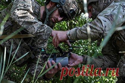 На Украине пообещали производить десятки тысяч дронов в месяц. Министр по вопросам стратегических отраслей промышленности Украины Александр Камышин заявил о планах страны производить десятки тысяч беспилотников в месяц. Во время промышленного форума НАТО в Стокгольме чиновник сообщил, что таких темпов Киев намерен достичь уже к концу 2023 года.