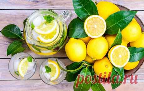 Остеопороз: ОСТОРОЖНО, лимоны !
Фото https://www.rbc.ua Лимоны, без сомнения, вкусны и полезны : они содержат витамин С, а также большой спектр оксикислот, которые улучшают состояние сосудов и не только. Но ! При нарушении кальциевого обмена, в частности при остеопорозе, а также хрупких сосудах, увлечение лимонами может сыграть злую шутку: кислоты, содержащиеся в лимонах, очень активны и, фиксируя кальций из […]
Читай пост далее на сайте. Жми ⏫ссылку выше
