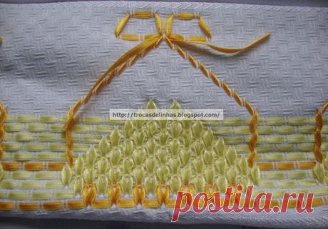 Вышивка протяжками (счетными швами) нитью и узкой ленточкой