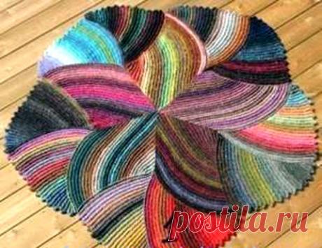 Коврик из остатков пряжи