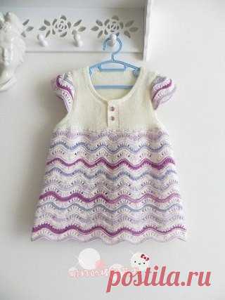 Детское платье спицами