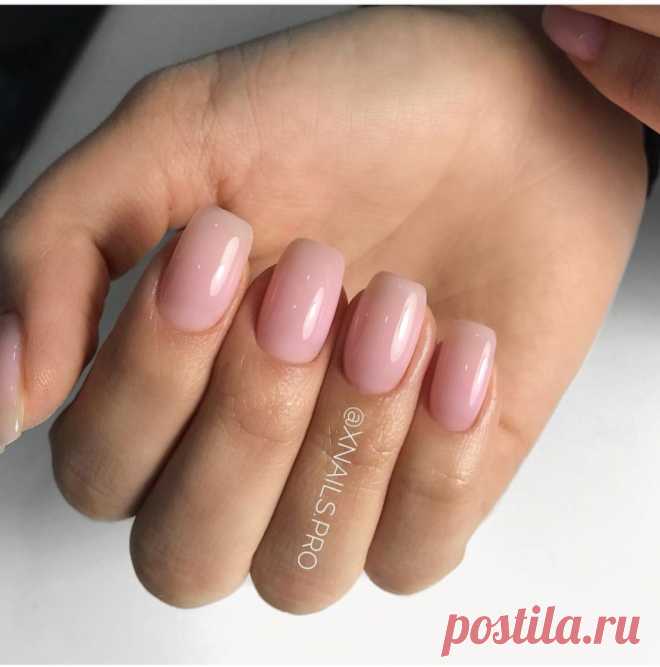 Маникюр Нюд (nude) – лидер в nail-индустрии | Xnails - студия маникюра в Санкт-Петербурге Маникюр в стиле в стиле Нюд (от англ. Nude — телесного цвета) остается в любимчиках у девушек долгое время, и 2018 год не станет исключением. Ненавязчивый, благородный, легкий и нежный маникюр – подходит для любого лука и мероприятия, будь это собеседование на работу или же первое свидание. Оттенки Nude не только визуально улучшают форму ногтей и удлиняют их, но …