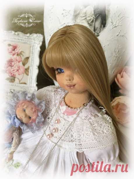 #текстильныекуклы#коллекционныекуклы#авторскиекуклы#artdoll#dollartist#doll#dollmaker#fabricdoll#textiledoll#embroidery#embroidereddoll#interiordoll#clothedoll#handmade#handmadedoll#интерьернаякукла#хендмейд#рукоделие#handmadedoll#кукларучнойработы#коллекционнаякукла#интерьернаякукла#ярмаркамастеров#будуарнаякукла#куклаболтушка#кукольнаяодежда#ручнаяработа#купитькуклу#кукольнаяобувь