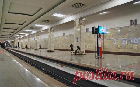 Дептранс сообщил о втором за час сбое в метро из-за человека на пути. На Арбатско-Покровской линии метро произошел второй за час сбой в движении поездов из-за человека на пути, сообщает департамент транспорта Москвы в Telegram Поезда некоторое время не ходили от станции «Щелковская» до «Партизанской», а в обратном направлении следовали с увеличенными интервалами.