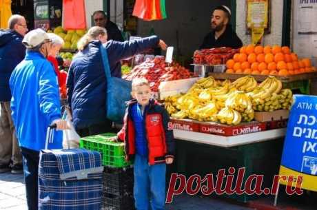Как горстка фермеров Израиля завалила страну продуктами | Выживи сам
