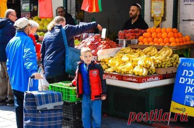 Как горстка фермеров Израиля завалила страну продуктами | Выживи сам