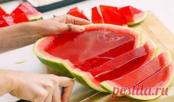 Желе в арбузе и другие необычные рецепты с желатином | Четыре вкуса