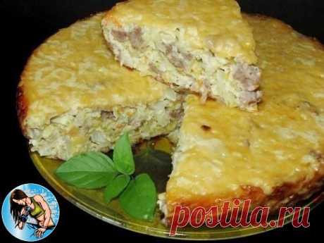 Капустно-мясная запеканка
на 100грамм - 108.39 ккалБ/Ж/У - 9.31/5.38/5.47
Ингредиенты:
Капуста белокочанная - 400 г
Куриный фарш – 400 г (из филе)
Лук – 1 шт
Морковь – 1 шт
Масло оливковое для обжарки мяса
Соль, перец черный молотый - по вкусу
Для заливки:
Йогурт натуральный – 6 ст. л
Яйца – 3 шт
Мука цельнозерновая – 3 ст. л
Соль - по вкусу
Сыр нежирный – 50 г
Приготовление:
Белокочанную капусту нашинковать, обмять. Порезать лук, натереть на терке морковь, сыр. Обжарить л...