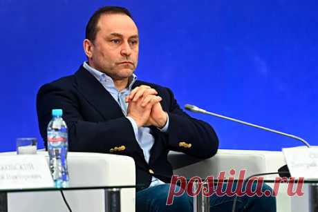 В Госдуме объяснили появление Крыма в составе Украины на логотипе Евро-2024. Депутат Госдумы Дмитрий Свищев высказался о том, что во время презентации логотипа чемпионата Европы-2024 Союз европейских футбольных ассоциаций (УЕФА) представил полуостров Крым частью Украины. «Из-за скандалов и истерик со стороны Украины УЕФА принял такую позицию», — объяснил Свищев.