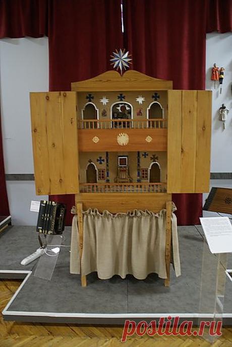 Вертеп можно сделать и разыграть Рождественскую историю с детьми