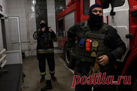 На Украине сообщили о взрывах в Днепропетровске. На Украине в Днепропетровске произошел взрыв. Сообщается, что звук взрыва раздался 28 января около 13:00. Незадолго до этого, в 12:26 Воздушные силы Вооруженных сил Украины объявили воздушную тревогу, а после сообщили о ракетной опасности. До этого взрывы также произошли в подконтрольном Киеву Запорожье.