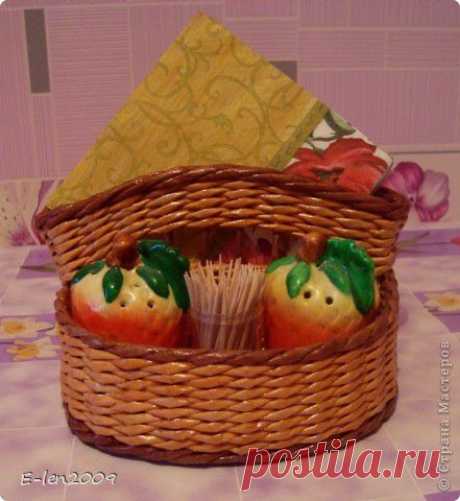 Плетение из газет. Коробочка для специй + салфетница